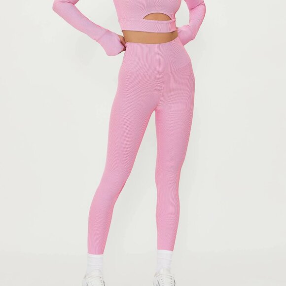 NWT *LAST ONE* Tayler Legging by Beach Riot - Picture 3 of 6